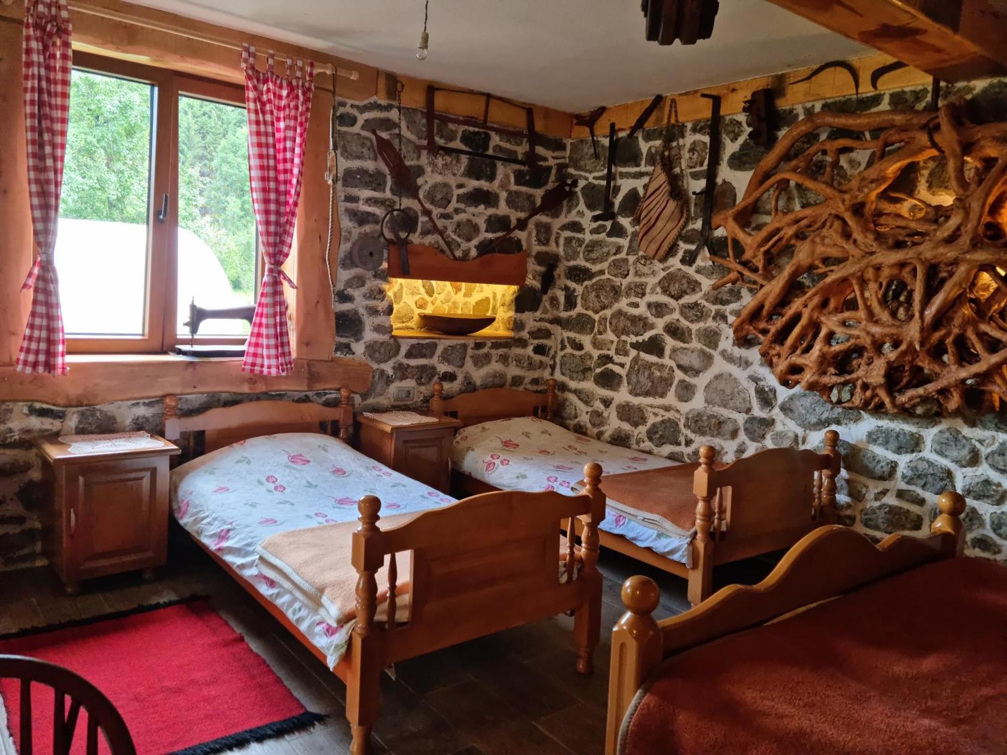 Ethno Village Stitarica Мойковац Экстерьер фото